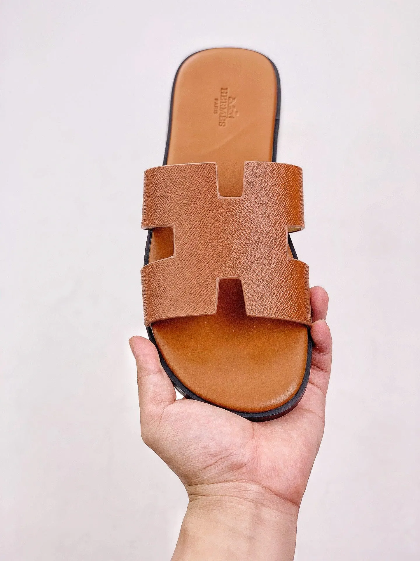 HERMES SLIPPERS *BROWN*